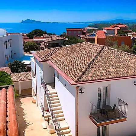 Cala Goloritze فندق أرباتاكْسْ